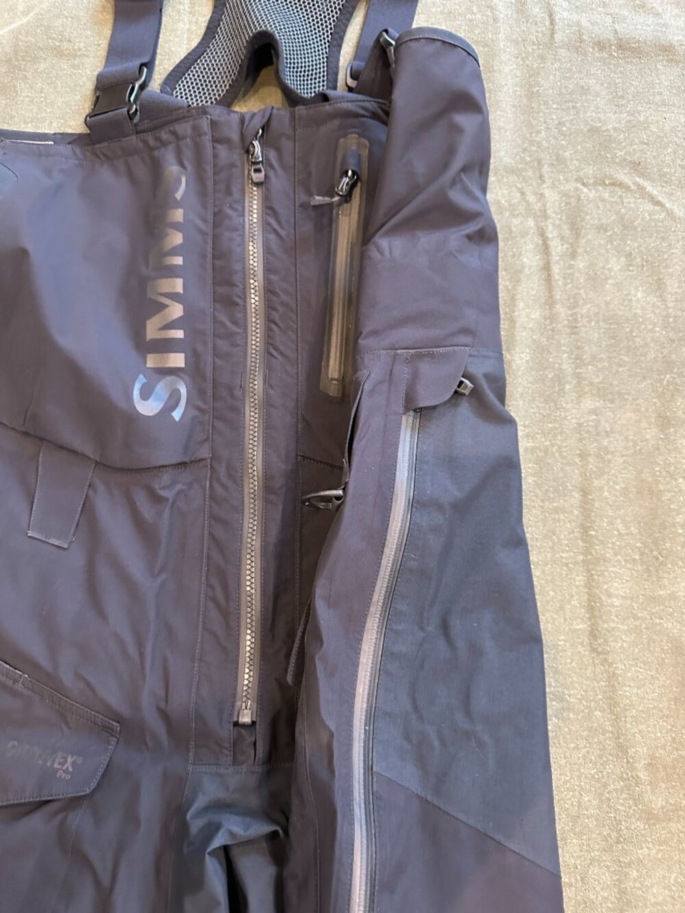 Simms ProDry Bibs (Gore-Tex Pro Shell) - Picture 10 of 16